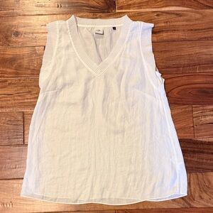 Cabi Carmen pleated top, small, EUC